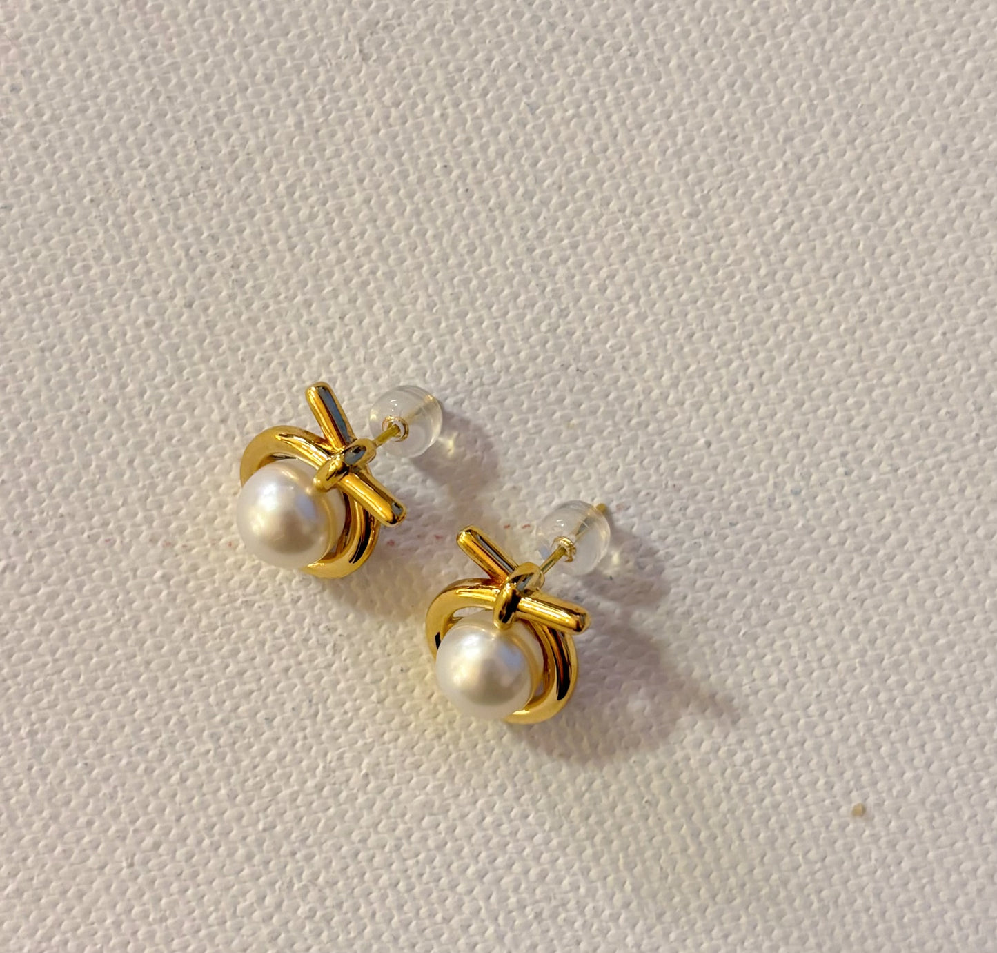 18k guld with real Freshwater Pearls earring